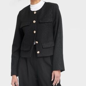 NWT Women’s Bottoms Front Jackets.  Black.  XL